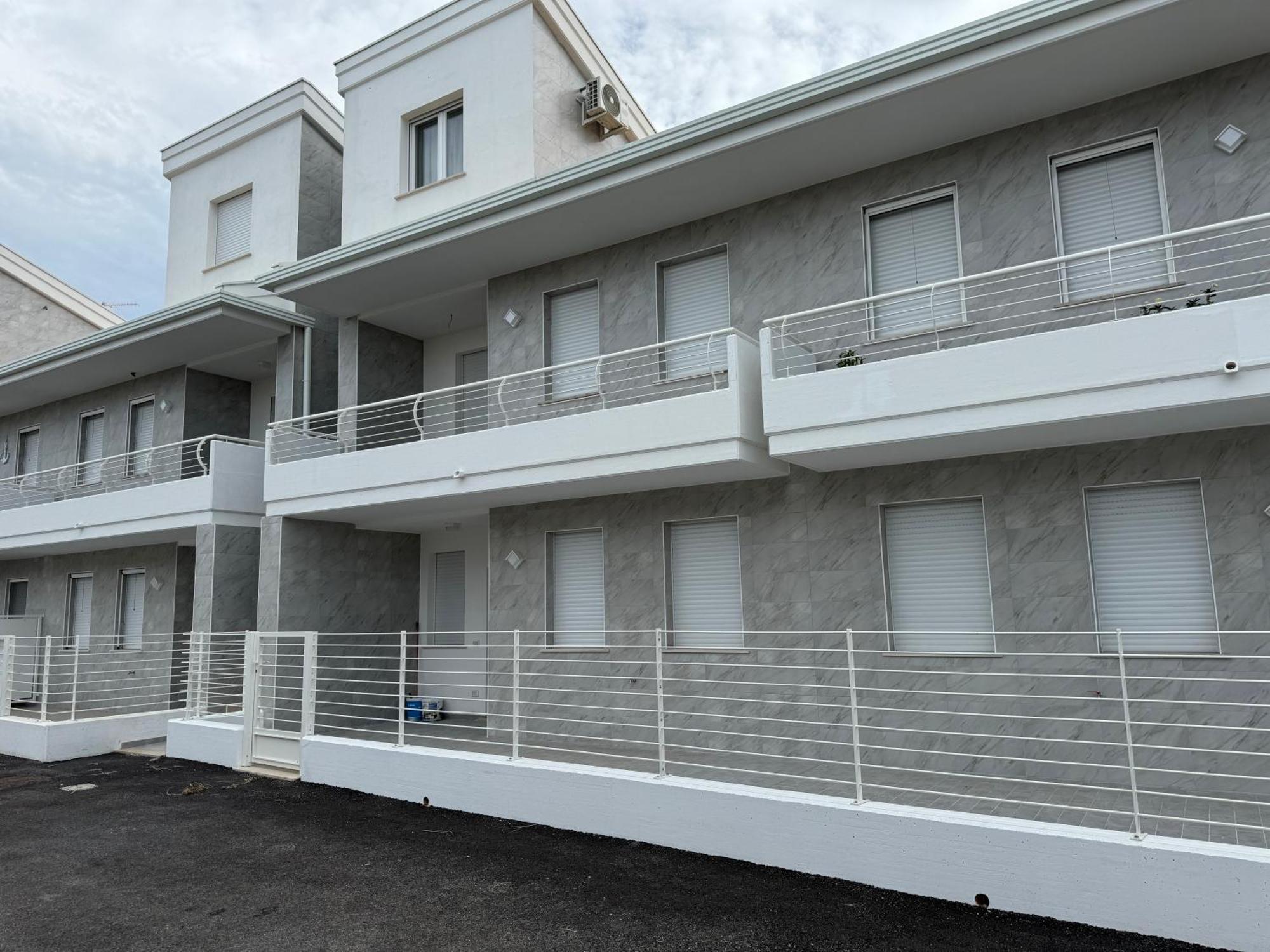 Residence Riva Del Mulino Marina Di Montenero Exterior foto